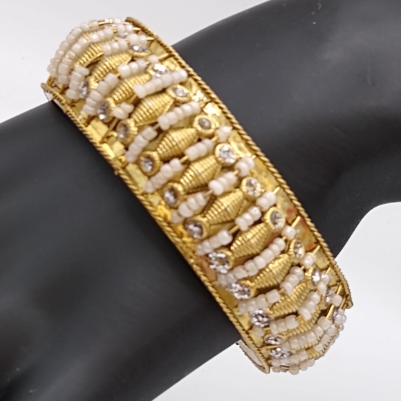 Wire Wrapped Wide Chunky Gold tone Beaded Wire Rhinestone Bangle Vintage - Picture 2 of 10
